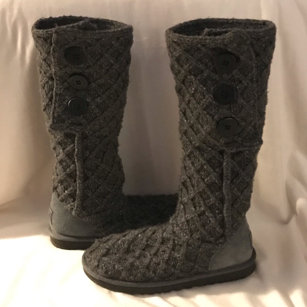 Ugg Women’s Classic Cardy Boots
